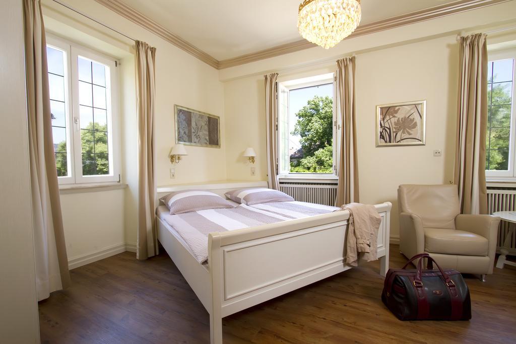 דיידסהאם Gaestehaus Hebinger Am Schlosspark מראה חיצוני תמונה